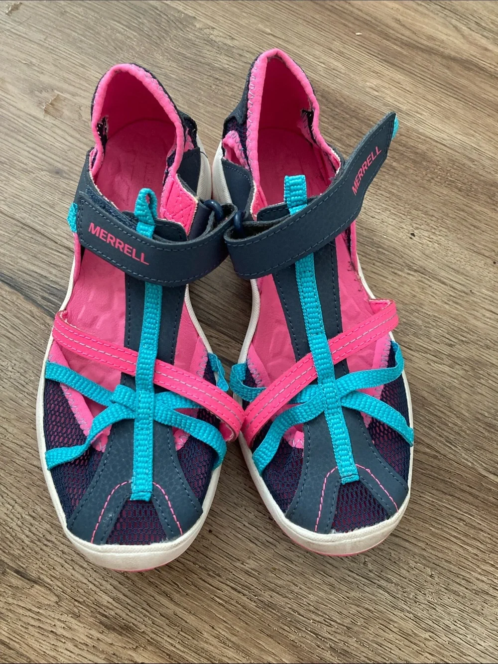 Merrell Kids Pink and Teal Sport Sandals Sz 3